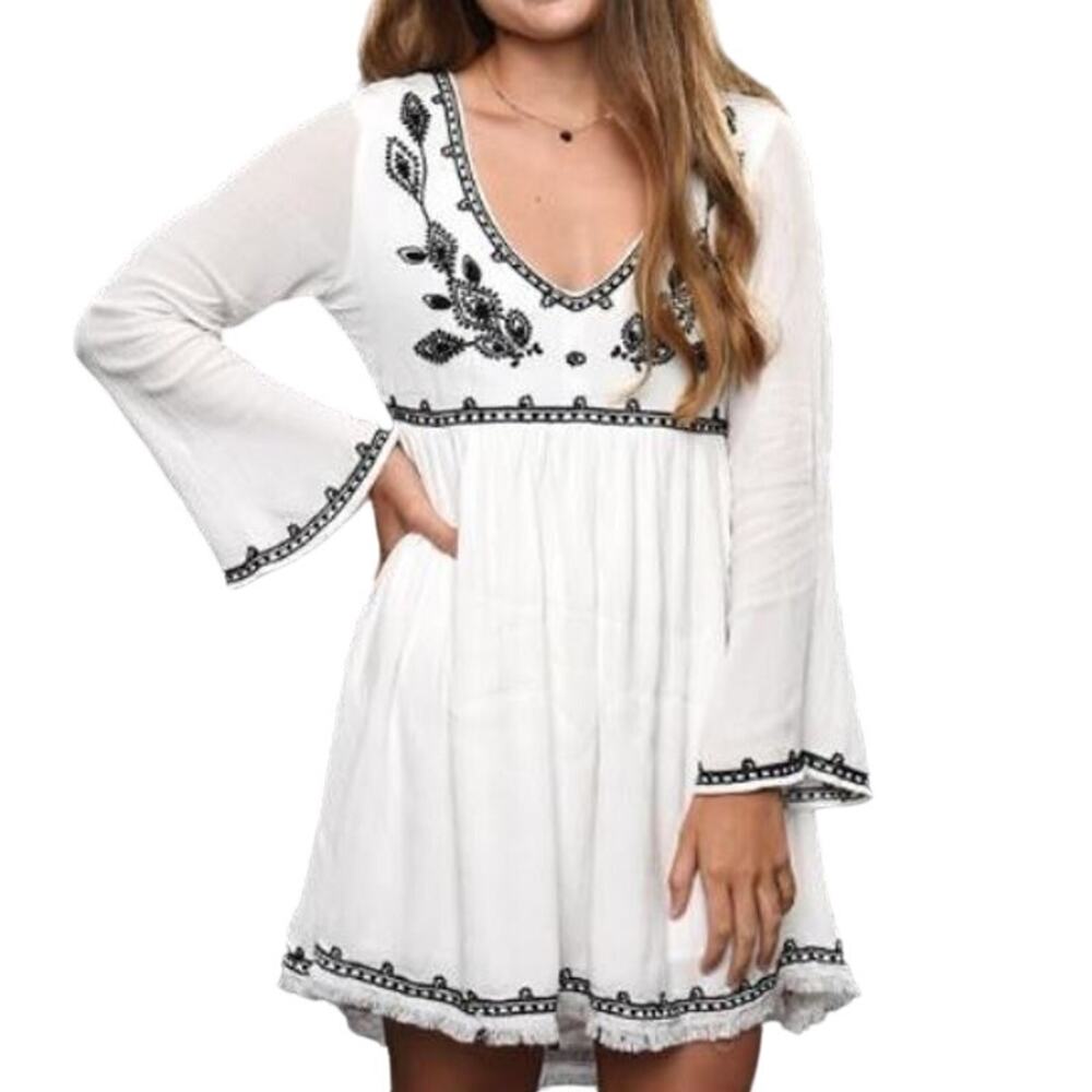 Shyanne Floral Embroidery Boho Mini Dress Flowy Deep V Country White S